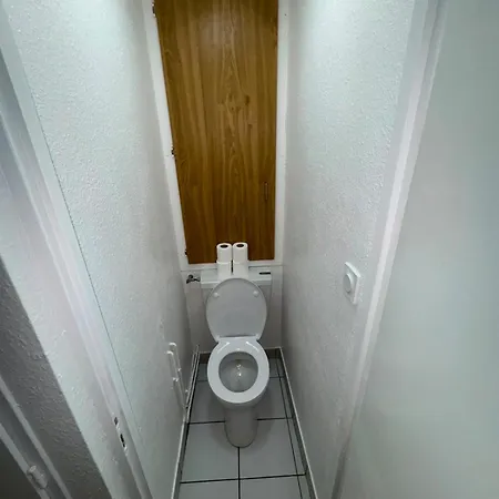 Le Bulhtwo Fonctionnel Au Centre De Apartment
